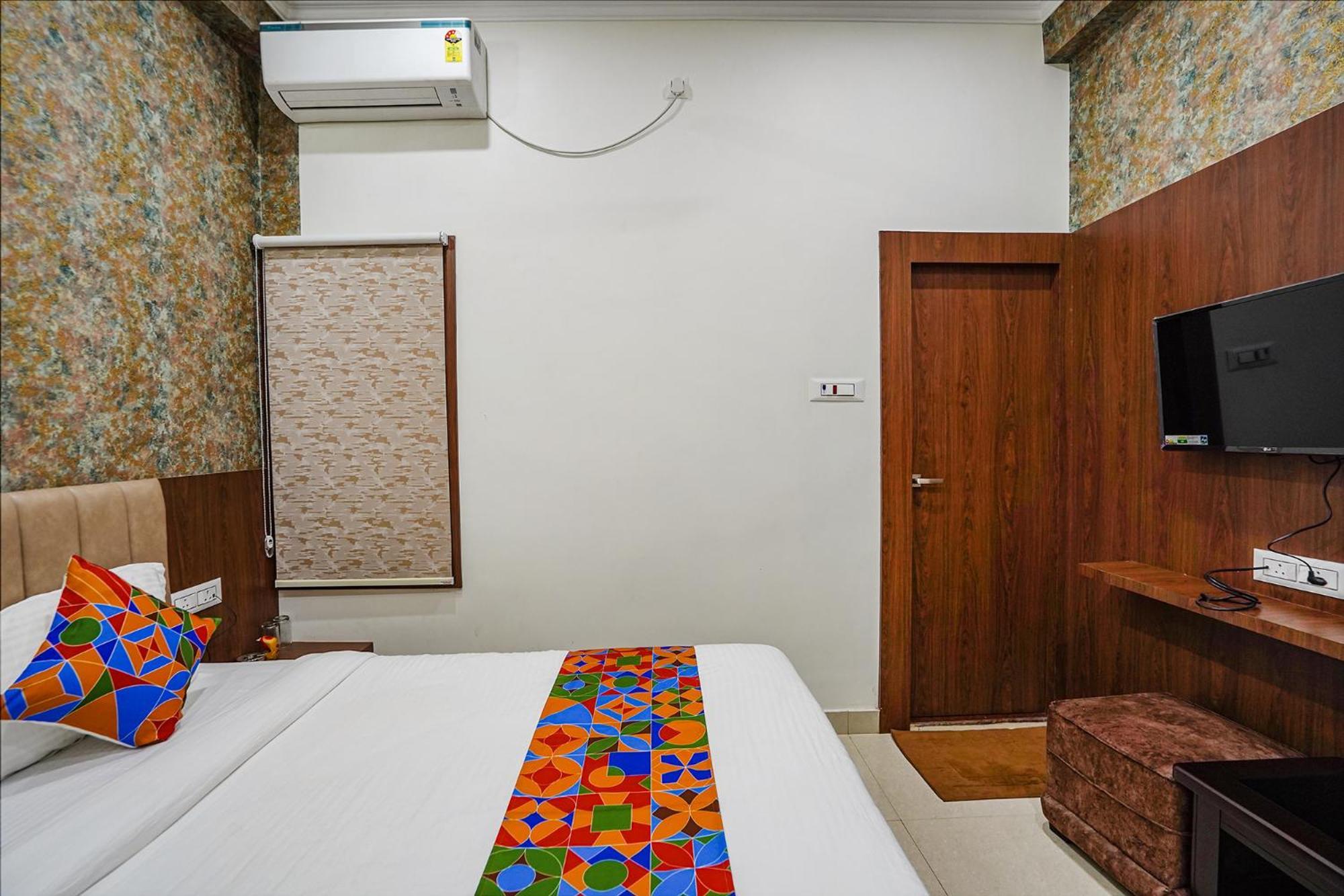Fabhotel Siddhant
