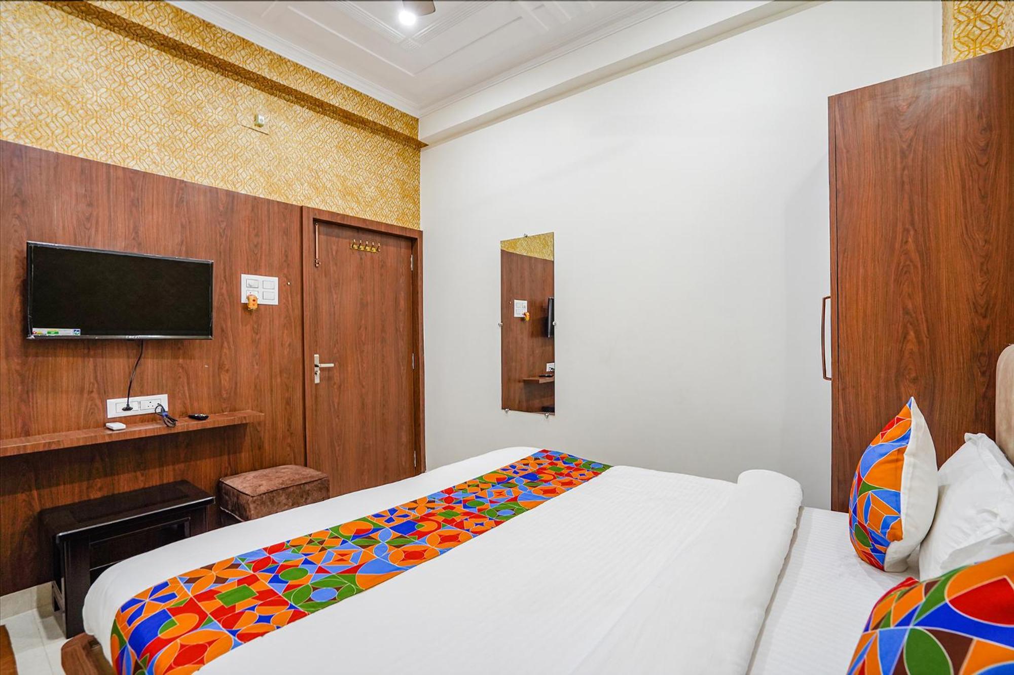 Fabhotel Siddhant 3* Varanasi